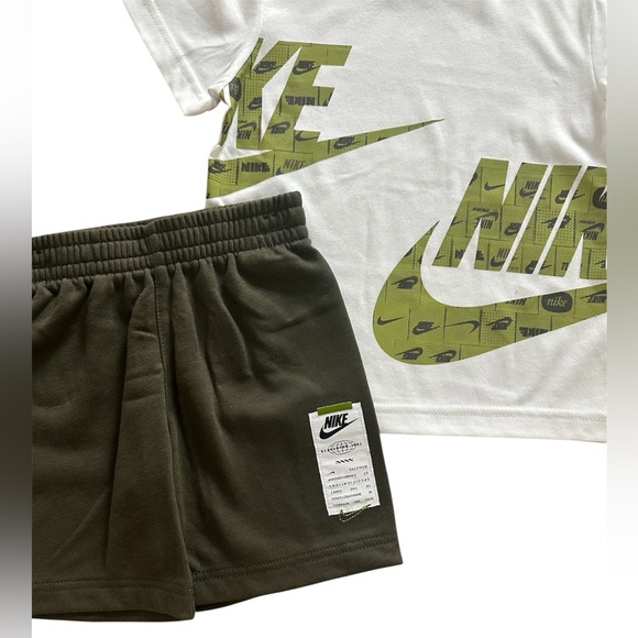 NWT Boys Size 2T Nike 2PC Outfit Set White Logo Tee & Olive Shorts Athletic Set - Picture 2 of 2